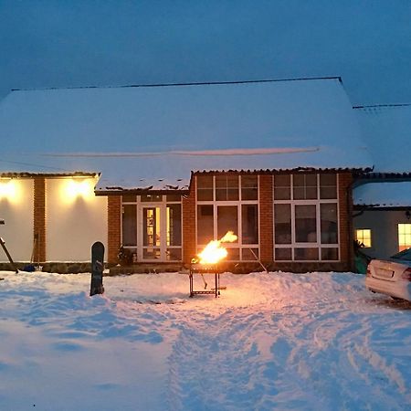 Holiday Home Usadba Novoselitsa Exteriör bild